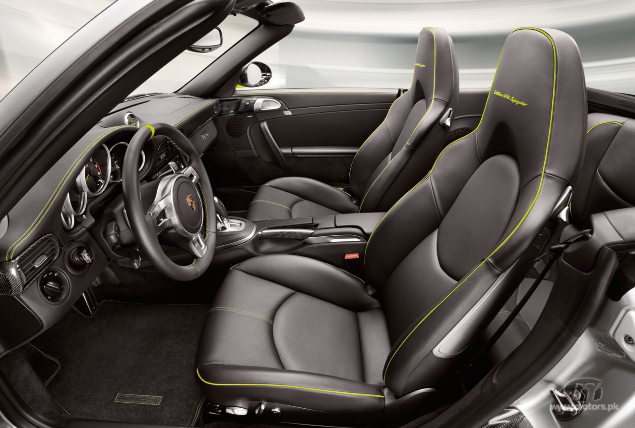 ferrari 458 spider 2013 Interior view